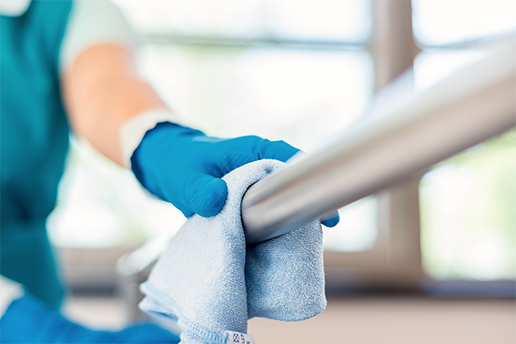 Die Bedeutung von Training und Zertifizierungen für Gebäudereiniger.